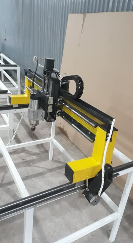 ROUTER CNC 2D E 3D – MODELO COMPACT PRÓ – G Corte